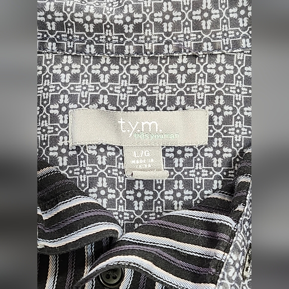 T.Y.M Button Down - Picture 7 of 7